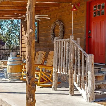 Rockin' R - Rustic Star Cabin Fredericksburg Exterior photo