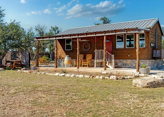 Rockin\' R - Rustic Star Cabin