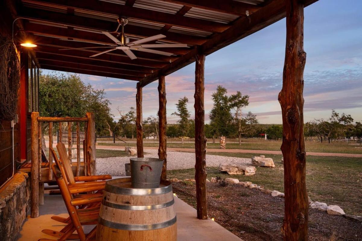 Rockin' R - Rustic Star Holiday home *